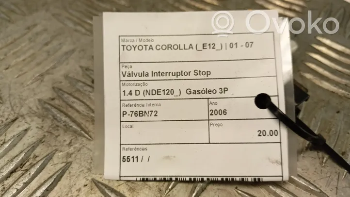 Toyota Corolla E120 E130 Papildomas stop žibintas 