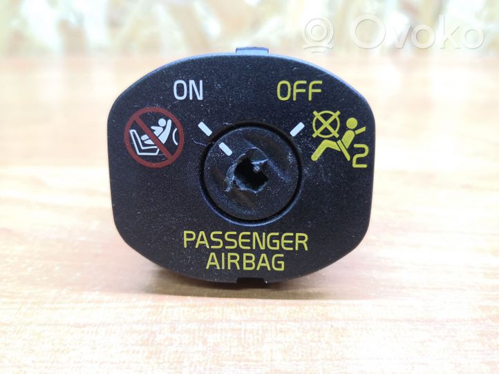 Volvo V60 Passenger airbag on/off switch 31318268