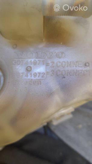 Volvo XC90 Vase d'expansion / réservoir de liquide de refroidissement 30741972