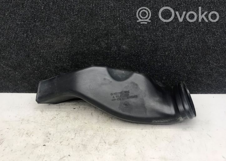 Mercedes-Benz ML W163 Parte del condotto di aspirazione dell'aria A1635050361