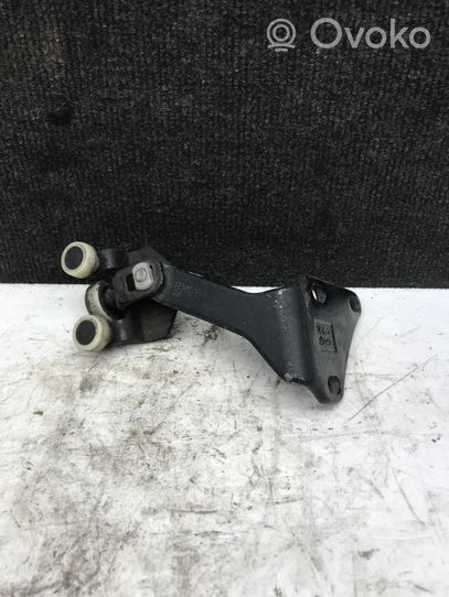 Mercedes-Benz Sprinter W906 Sliding door upper roller guide/hinge 