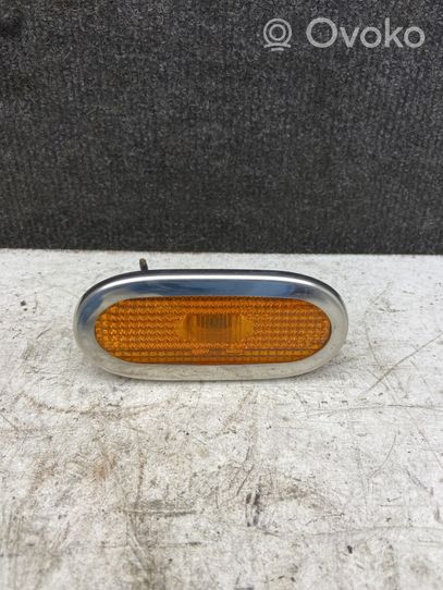 Volkswagen Crafter Front fender indicator light A0038202956