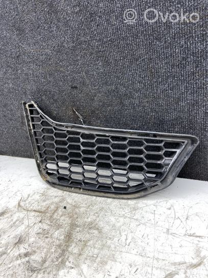 BMW M4 F82 F83 Grille inférieure de pare-chocs avant 8054302