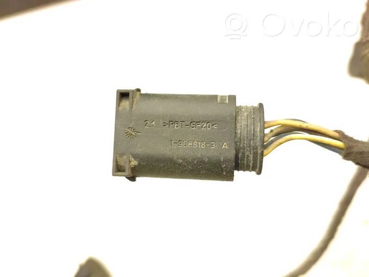 Mercedes-Benz Vito Viano W639 Cableado del sensor de aparcamiento (PDC) 19688183