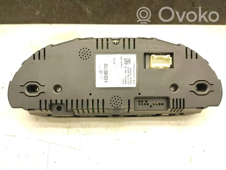 Mercedes-Benz Vito Viano W639 Tachimetro (quadro strumenti) A6399001100