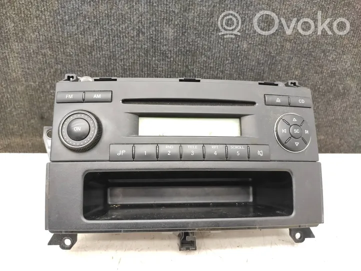 Mercedes-Benz Vito Viano W639 Radio / CD/DVD atskaņotājs / navigācija A6396891031