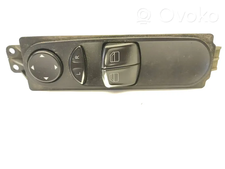 Mercedes-Benz Vito Viano W639 Sähkötoimisen ikkunan ohjauskytkin A6395450113