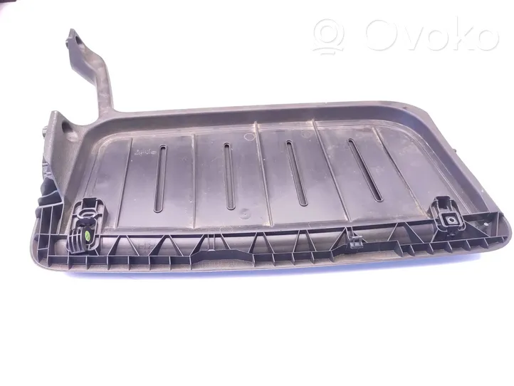 Mercedes-Benz Sprinter W907 W910 Clip/gancio/supporto per aletta parasole A9106902100