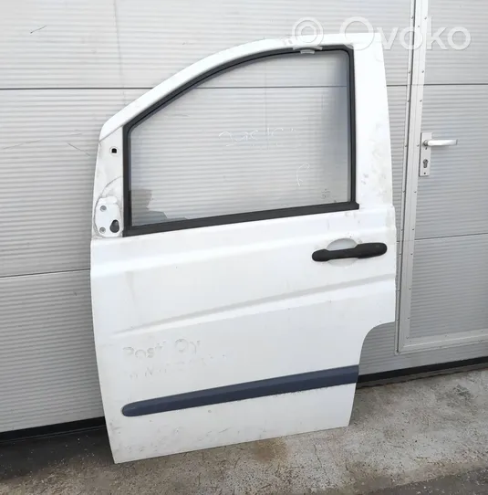 Mercedes-Benz Vito Viano W639 Priekinės durys 