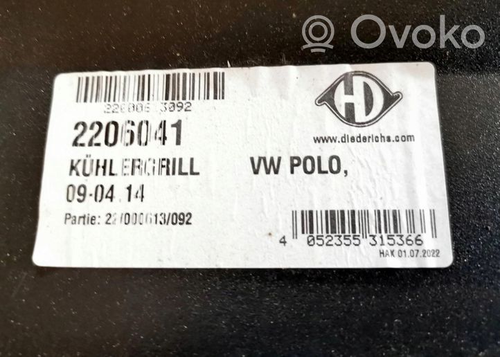 Volkswagen Polo V 6R Maskownica / Grill / Atrapa górna chłodnicy 2206041