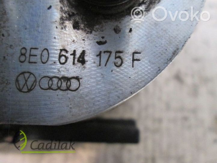 Audi A6 Allroad C5 Pompa a vuoto chiusura centralizzata 8E0614175F