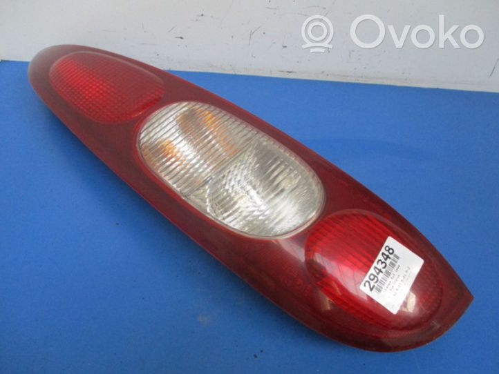 KIA Clarus Rear/tail lights 