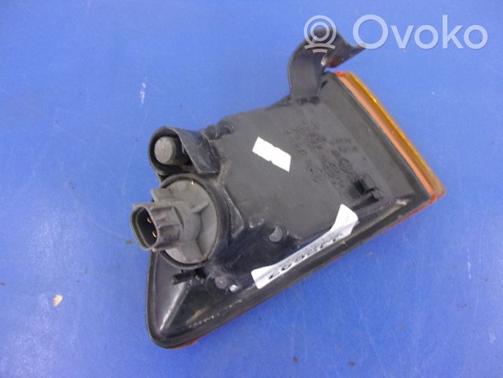 Mitsubishi Galant Indicatore di direzione anteriore 082141549L-B