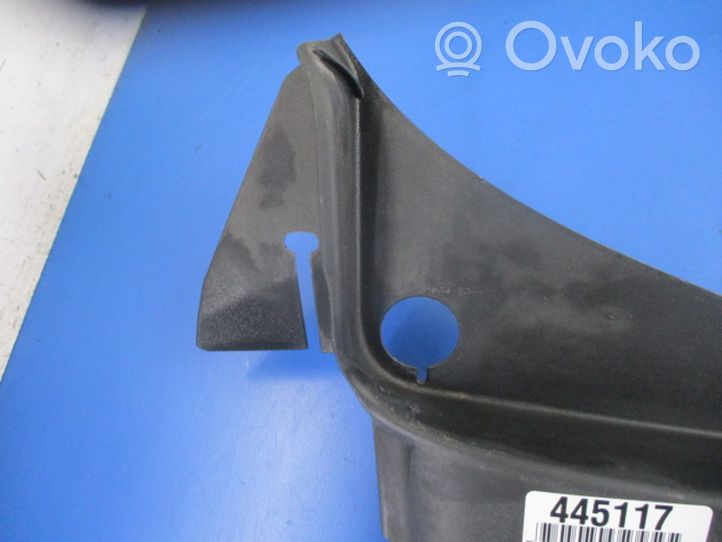 Volkswagen Golf IV Rivestimento del tergicristallo 5M0819404B