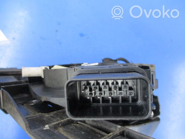 Ford Focus C-MAX Rear door lock 4M5A-A26412BB