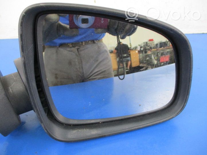 Dacia Logan I Specchietto retrovisore elettrico portiera anteriore 