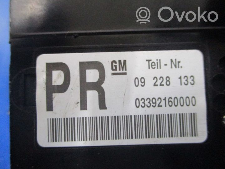 Opel Vectra B Inne wyposażenie elektryczne 09228133