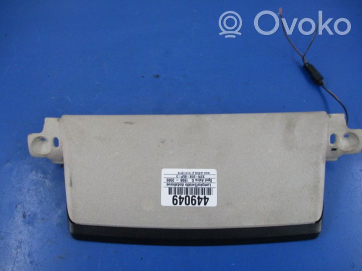 Opel Astra G Wewnętrzna lampka bagażnika 09927032