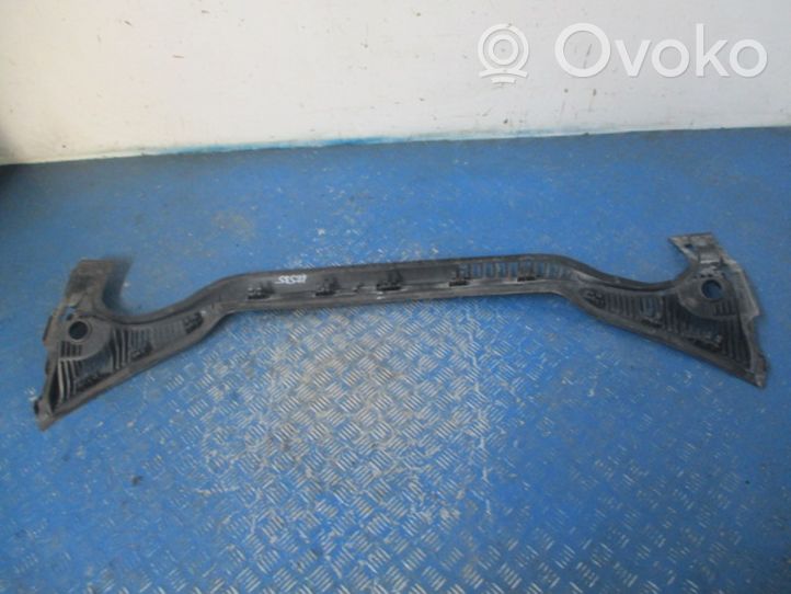 Citroen C5 Moldura del limpia 9681057880