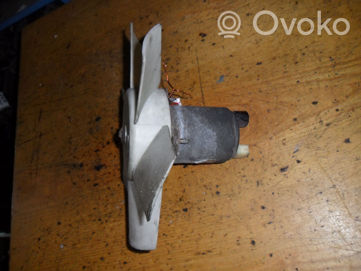 Audi 80 90 S2 B4 Ventilatore di raffreddamento elettrico del radiatore 