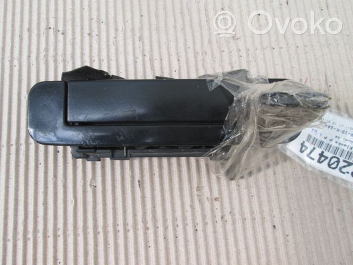 Audi A4 S4 B5 8D Maniglia esterna per portiera anteriore 