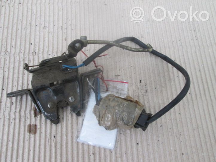 Alfa Romeo 145 - 146 Serrure de loquet coffre 