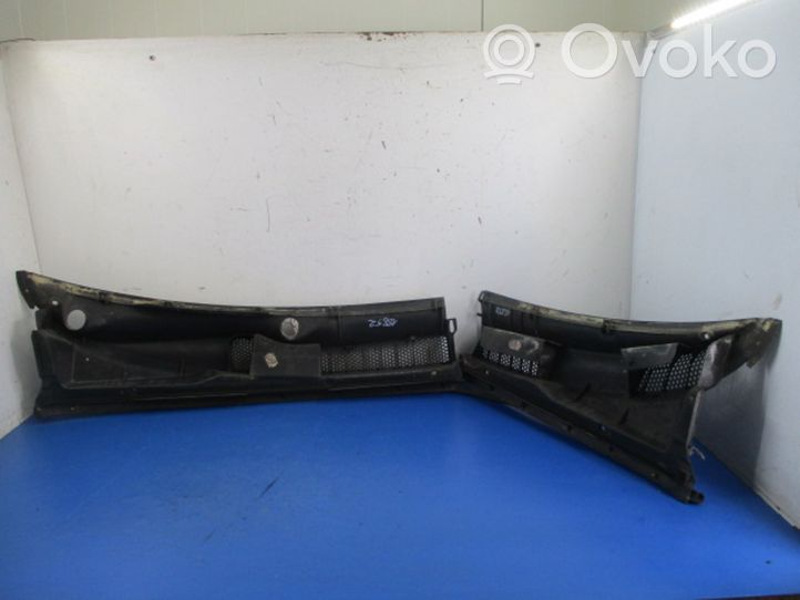 Toyota Yaris Verso Rivestimento del tergicristallo 55782-0D010