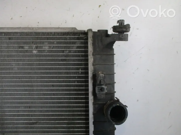 Opel Meriva A Radiateur de refroidissement 