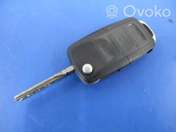 Volkswagen Polo Verrouillage de commutateur d'allumage 4B0905851CHF2