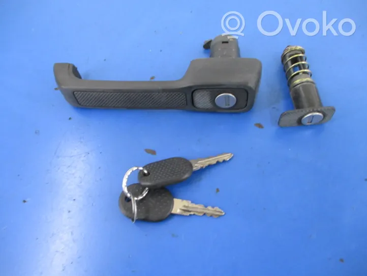 Fiat Uno Front door exterior handle 