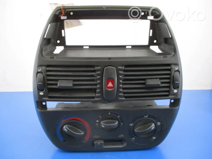 Fiat Bravo - Brava Panel klimatyzacji 