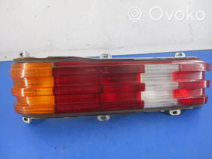 Mercedes-Benz E W123 Lampa tylna 