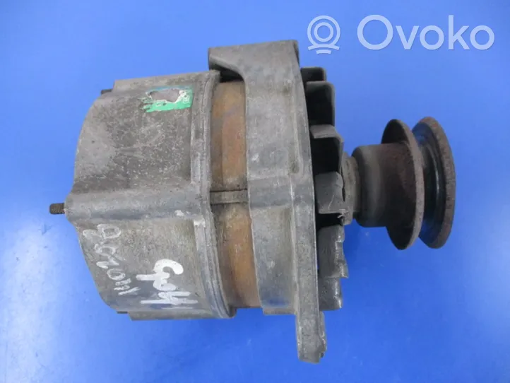 Volkswagen Golf I Alternador 