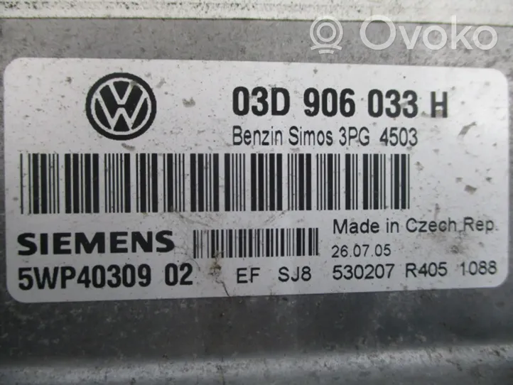 Volkswagen Fox Unité de commande, module ECU de moteur 03D906033H