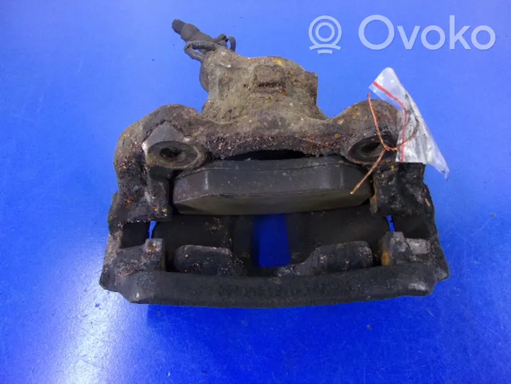 Volkswagen PASSAT B3 Front brake caliper 