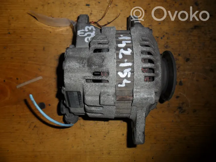 Mazda 323 Generatore/alternatore 