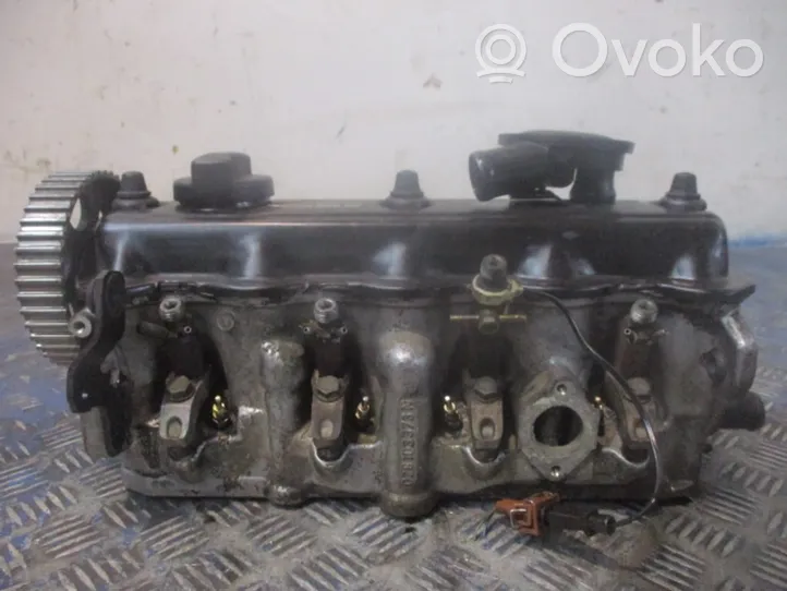 Volkswagen Golf III Engine head 028103373N