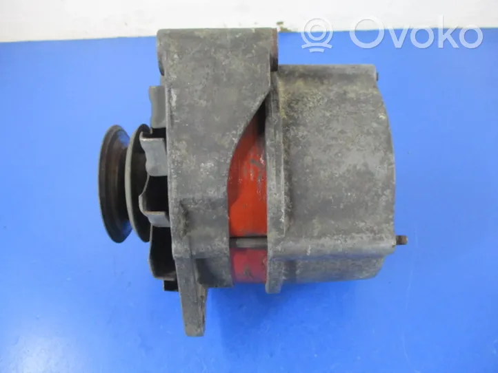 Volkswagen PASSAT B2 Alternator 0120489966