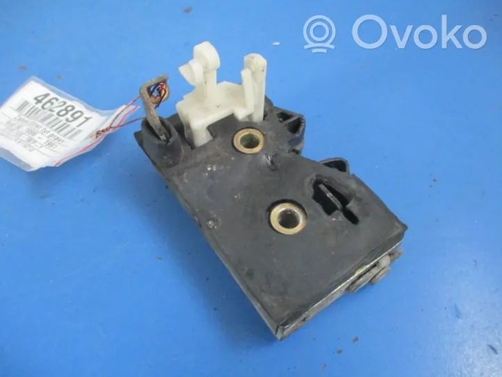 Audi 80 90 B3 Etuoven lukko 893839016C