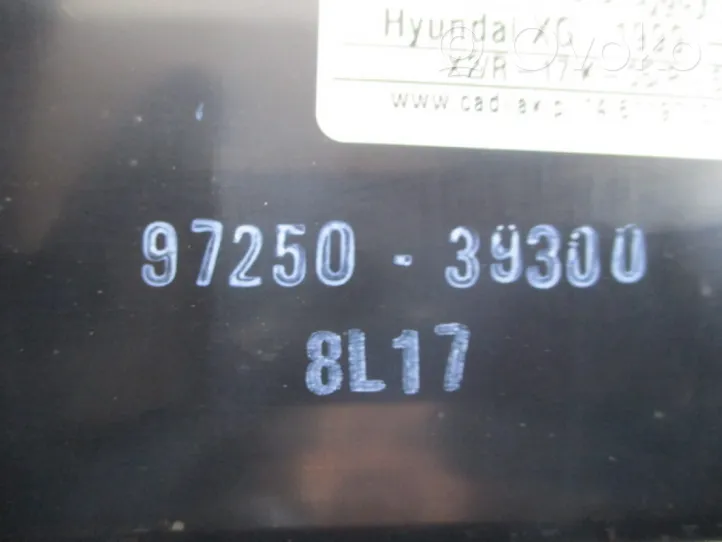 Hyundai XG Oro kondicionieriaus/ klimato/ pečiuko valdymo blokas (salone) 9725039300