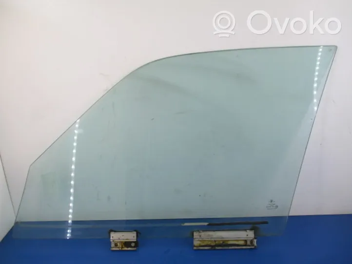 BMW 7 E32 Front door window glass four-door 