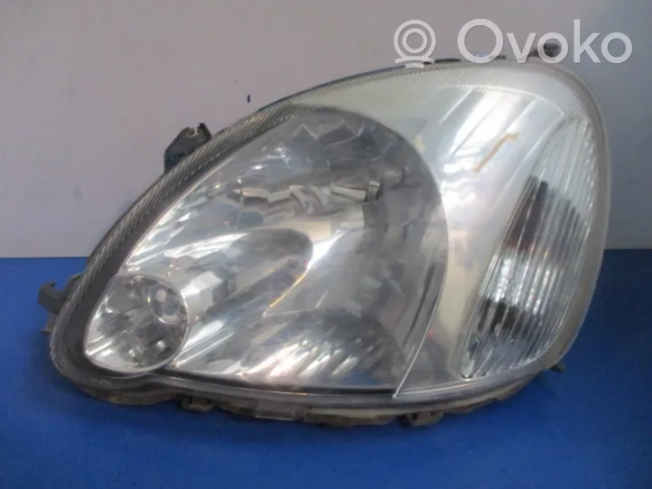 Toyota Yaris Verso Lampa przednia 