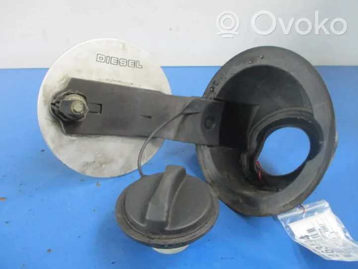 Ford Fiesta Bouchon, volet de trappe de réservoir à carburant 2S61-A27936-AH