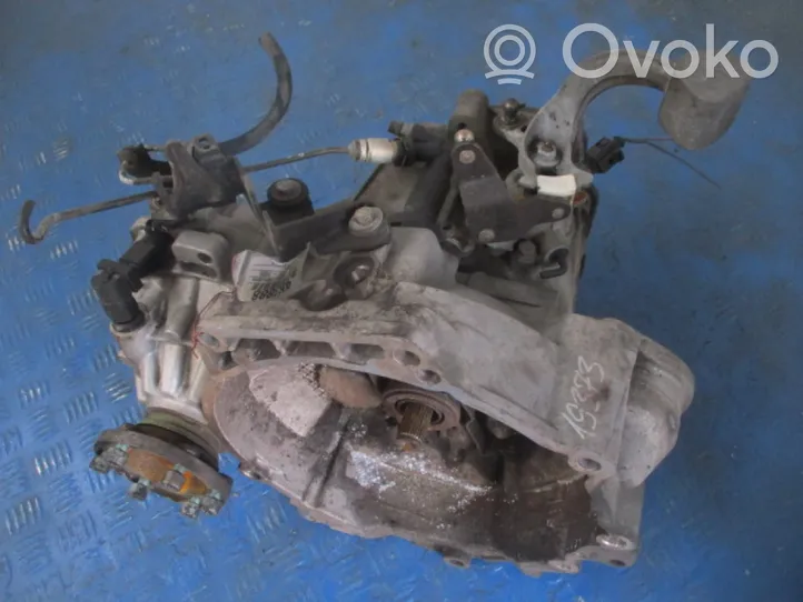 Audi A2 Mechaninė 6 pavarų dėžė 