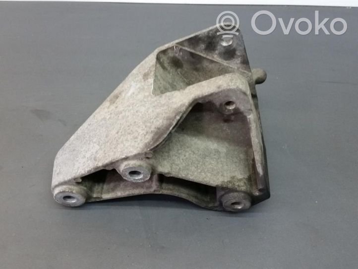 Fiat Croma Support de boîte de vitesses 51740299