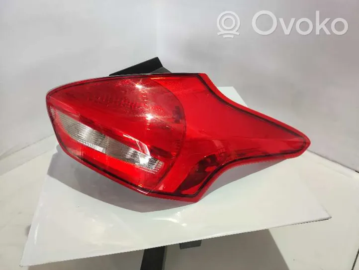 Ford Focus Lámpara de faros/luces traseros F1EB13404CF