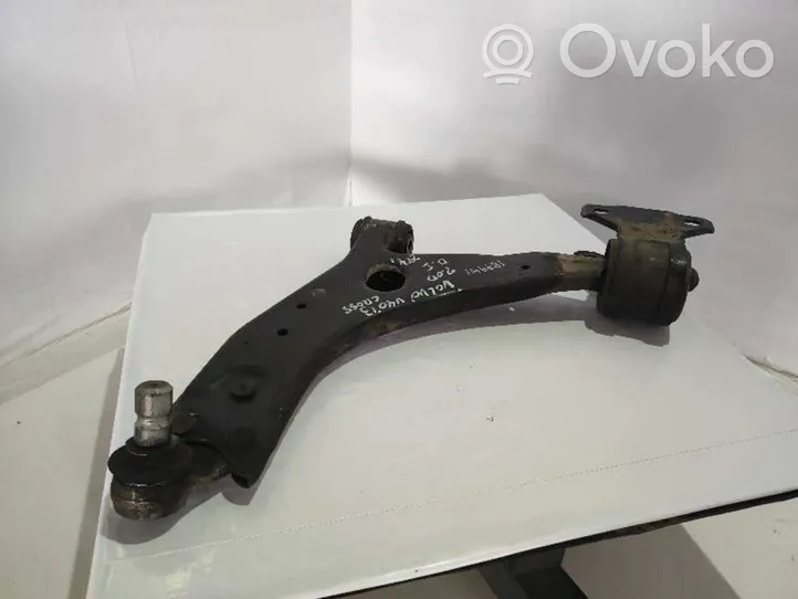 Volvo V40 Braccio di controllo sospensione anteriore AV613A262DA