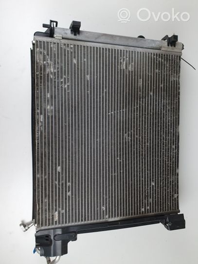 Nissan Qashqai+2 Set del radiatore 
