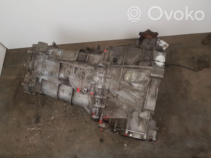 Audi A6 S6 C6 4F Mechaninė 6 pavarų dėžė 0B1301213E