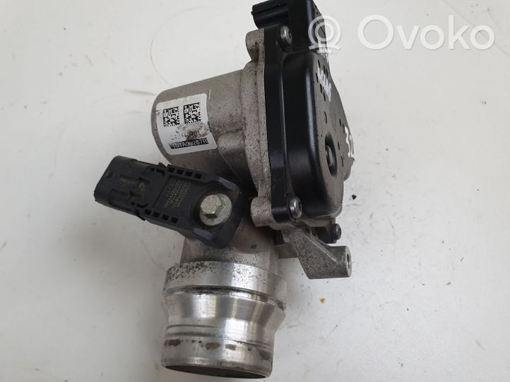 Mercedes-Benz A W176 Clapet d'étranglement A2C82297400